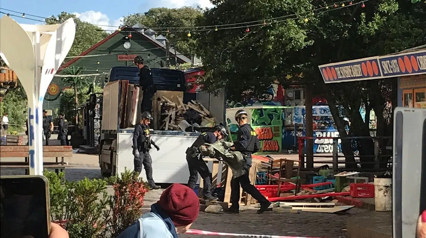 Politiet rydder Pusher Street.