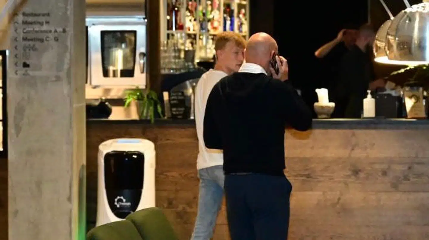 Birger Meling sammen med sin agent, Bjarne Goldbæk.