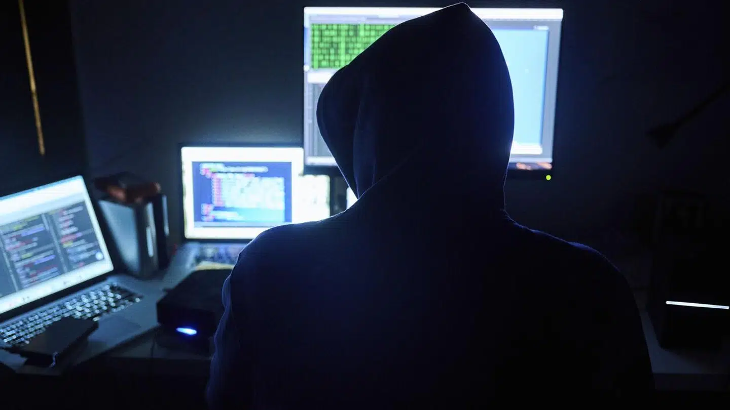 Stadig flere hackerangreb sker ikke gennem fordøren, men ved at finde en lem et sted i den stadig mere omfattende digitale sammenkobling mellem virksomheder og leverandører. Det skal der nu fokus på at få forhindret i langt flere tilfælde.