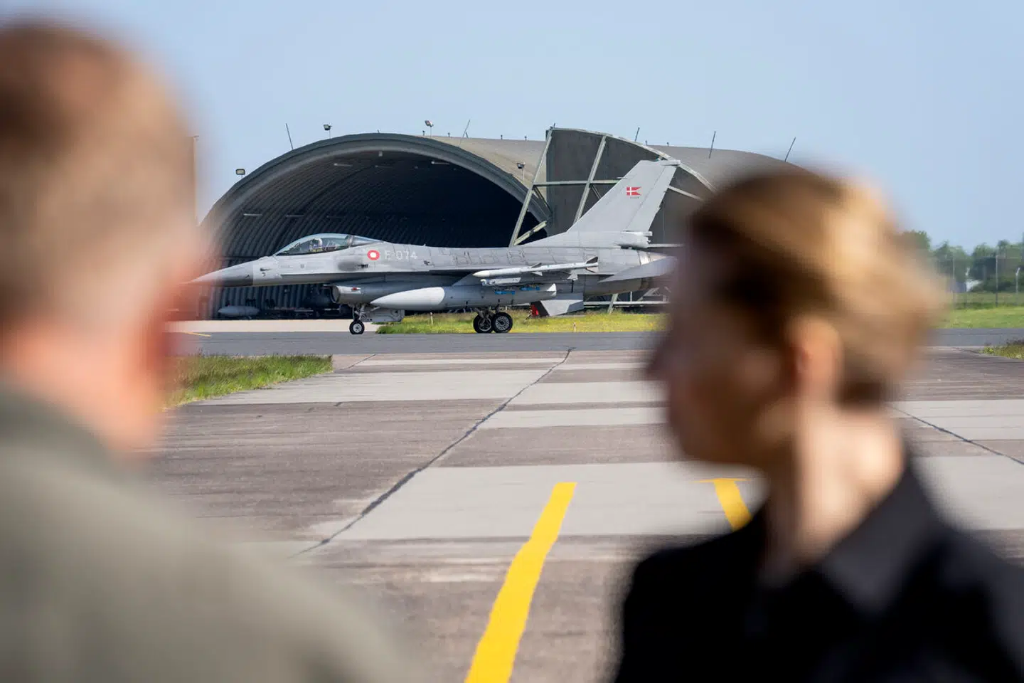 Danske F-16-fly er nu et stort skridt nærmere at blive sendt til Ukraine. De ankommer tidligst til næste år, men har nu fået grønt lys fra USA.