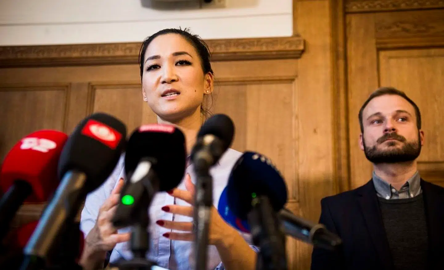 Gik af efter skandalesager: Nu skovler Anna Mee Allerslev millioner ind ...