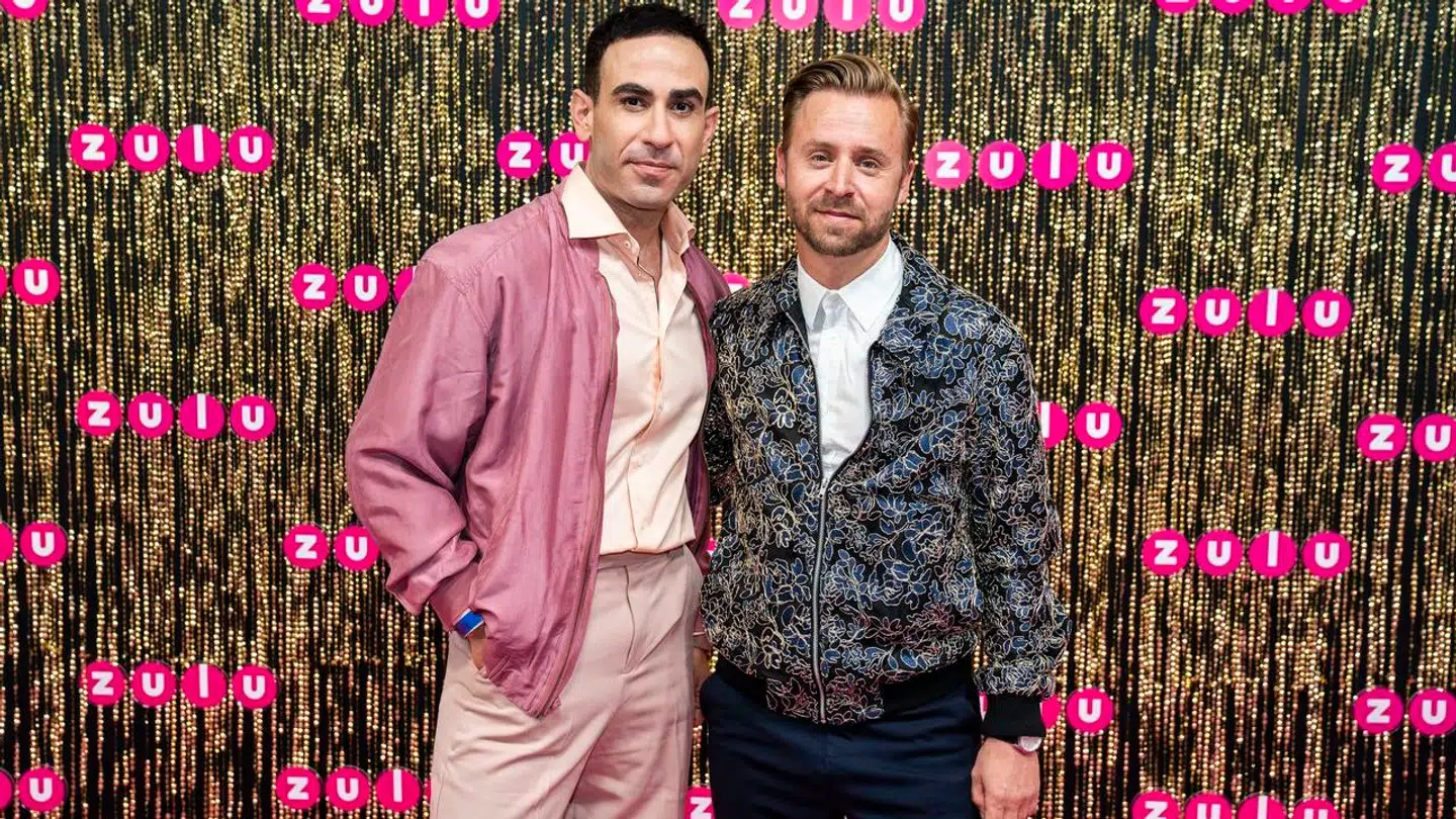 Abdel Aziz Mahmoud og Andreas Gylling Æbelø sammen på den røde løber.