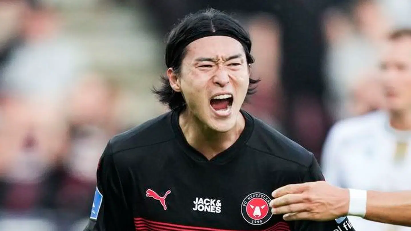 FC Midtjylland er blevet ekstra interessant for sydkoreanere, fordi klubben har købt landets stjerneangriber Cho Gue-sung denne sommer