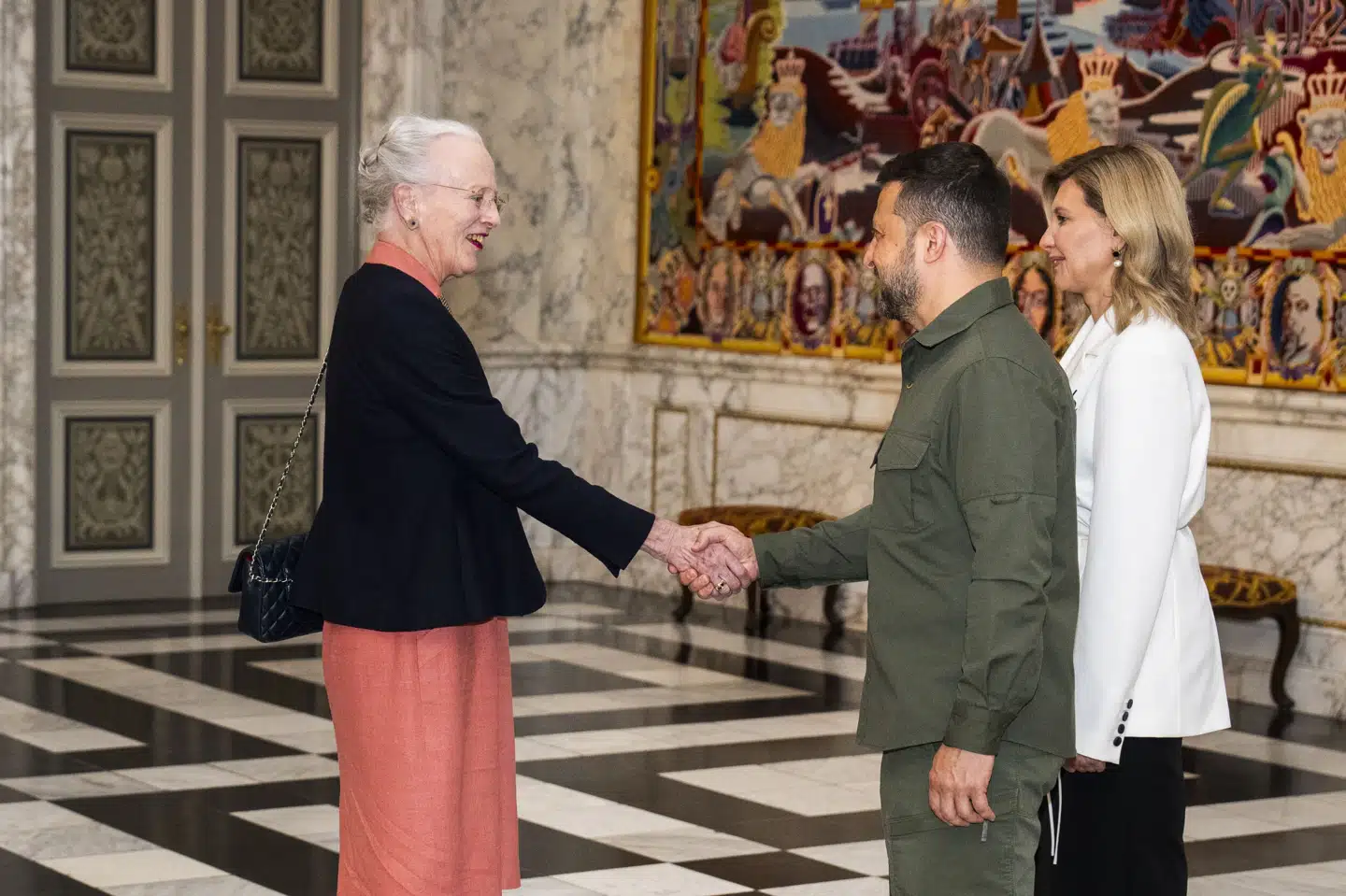 Dronning Margrethe var mandag formiddag vært for en frokost i anledning af det ukrainske præsidentpars besøg i Danmark. Martin Sylvest/Ritzau Scanpix