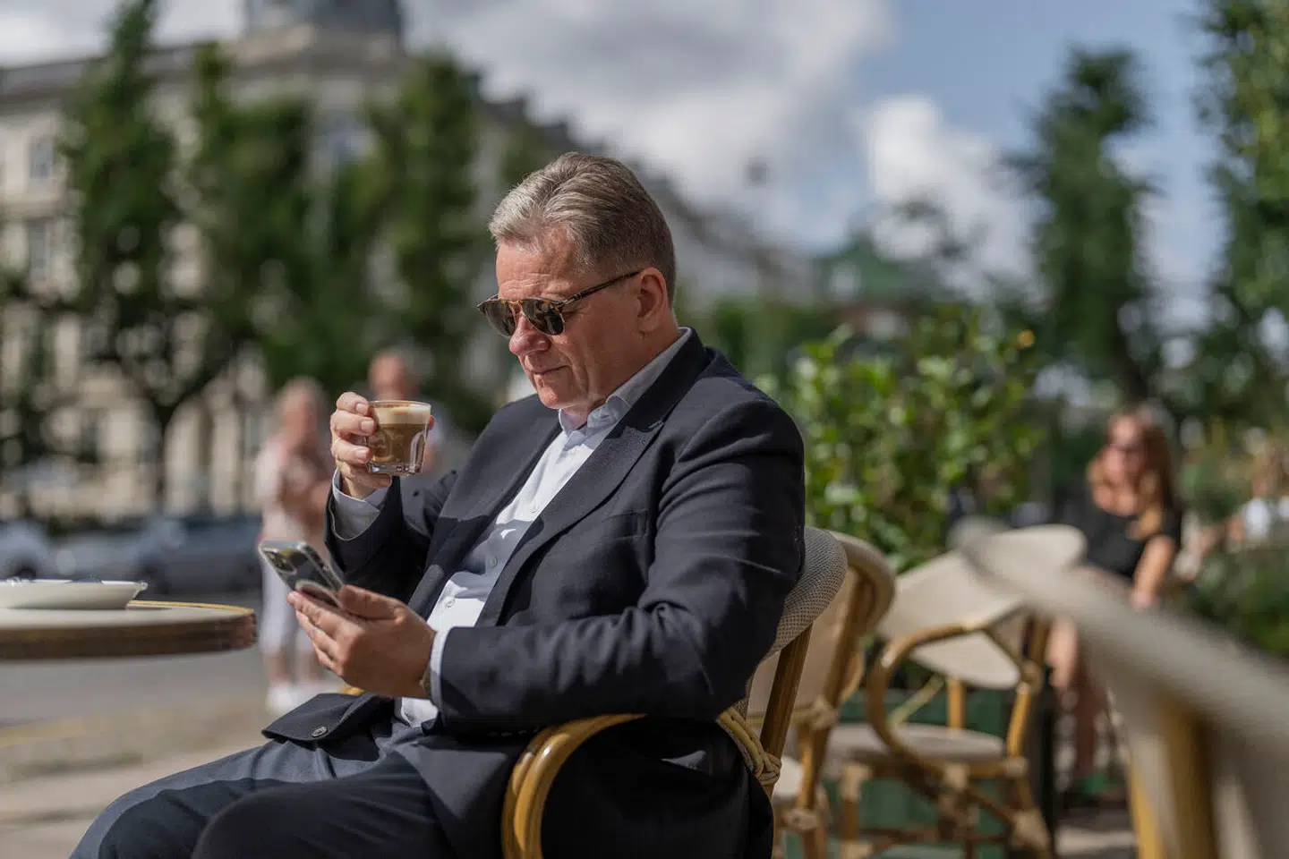 Lars Barfoed skifter Det Konservative Folkeparti ud med Moderaterne. Der er ingen fællesnævner i blå blok, og derfor er fremtiden en bred regering, siger han.