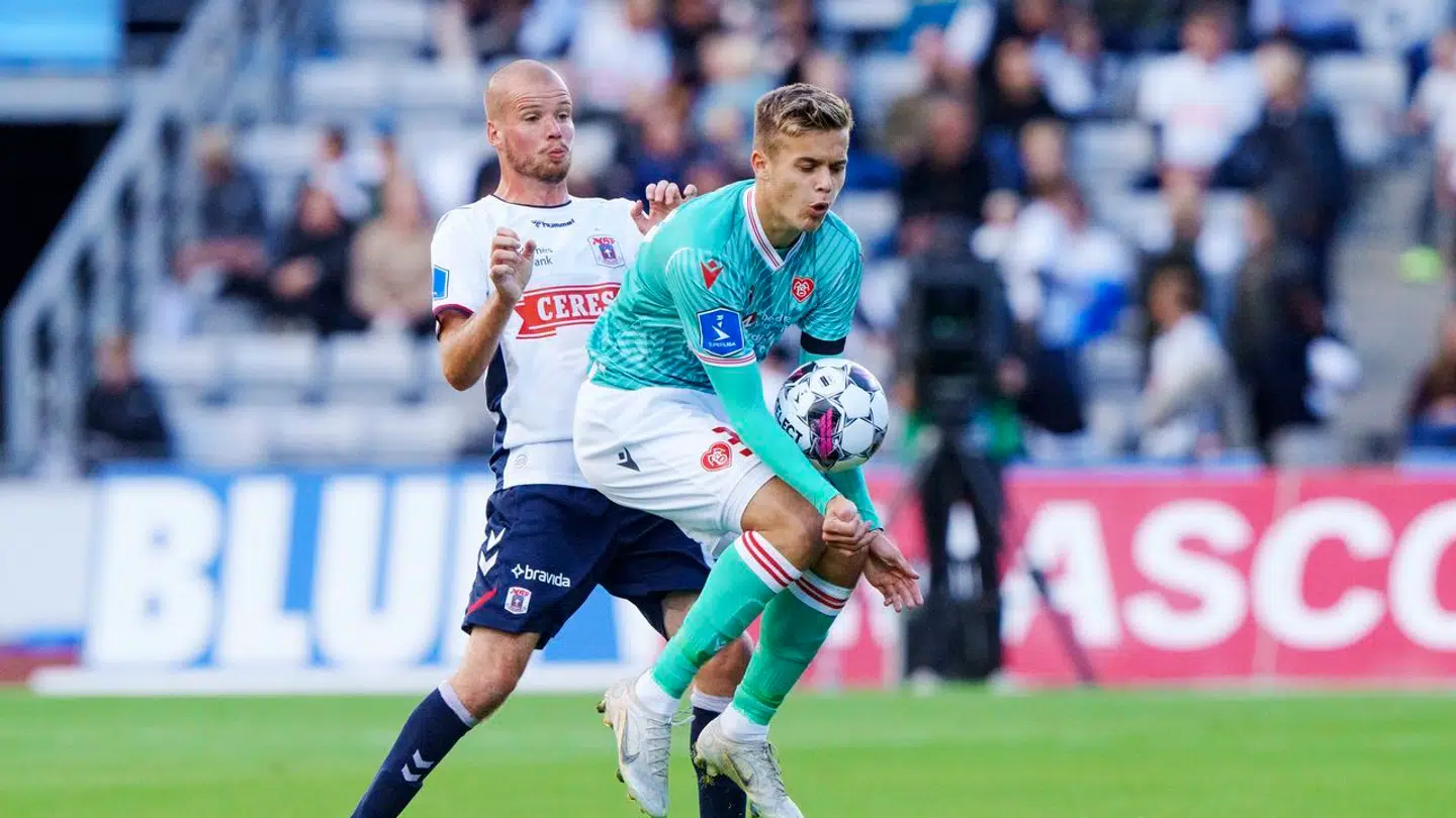 Oliver Ross kan få muligheden for at spille i Superligaen igen, hvis Viborg lykkes med at overtale AaB til et salg.