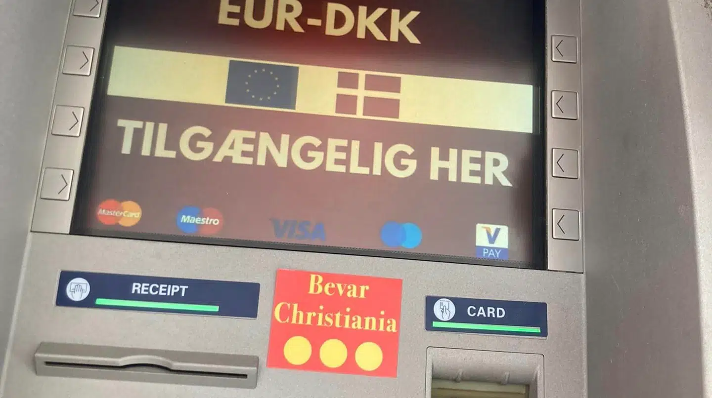En klassisk hæveautomat er blevet fragtet til området ved Pusher Street.