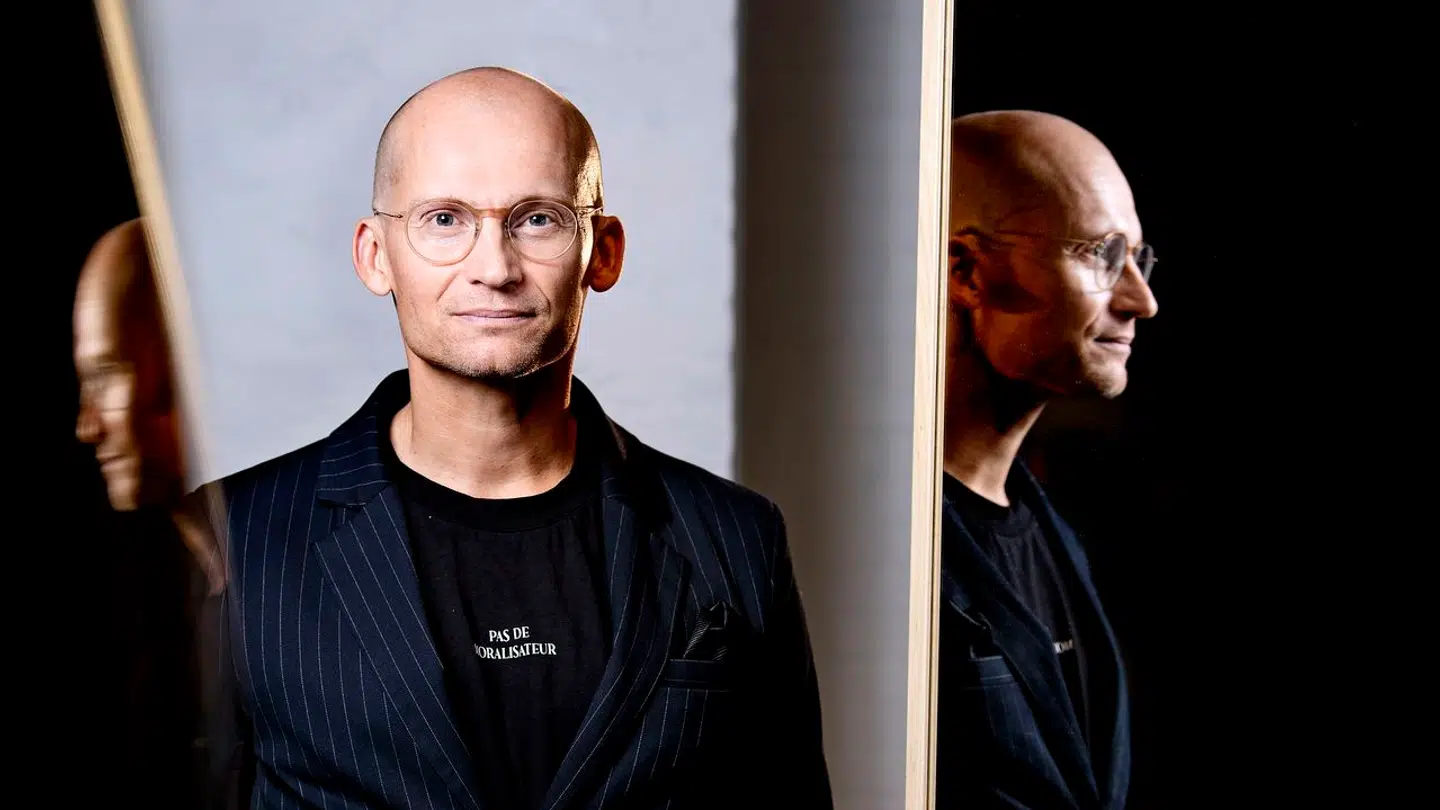 Christian Stadil havde svært ved at skjule sit raseri under pressemødet for syv år siden.