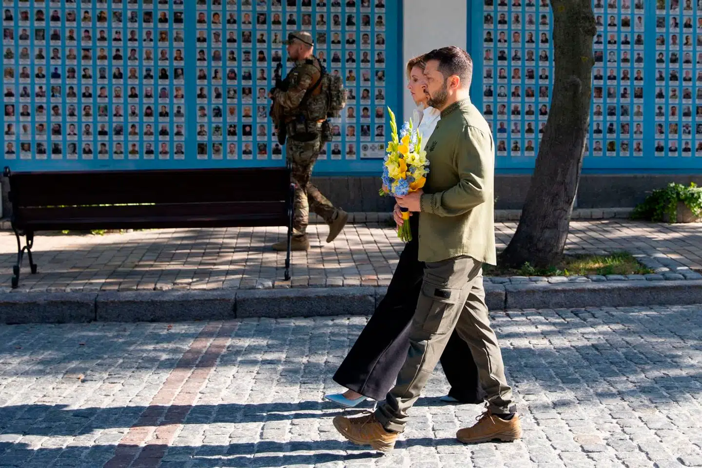 Den ukrainske præsident, Volodomyr Zelenskyj, minder ukrainerne om, at angreb i Rusland kan få betydning for opbakningen til Ukraine i resten af verden.
