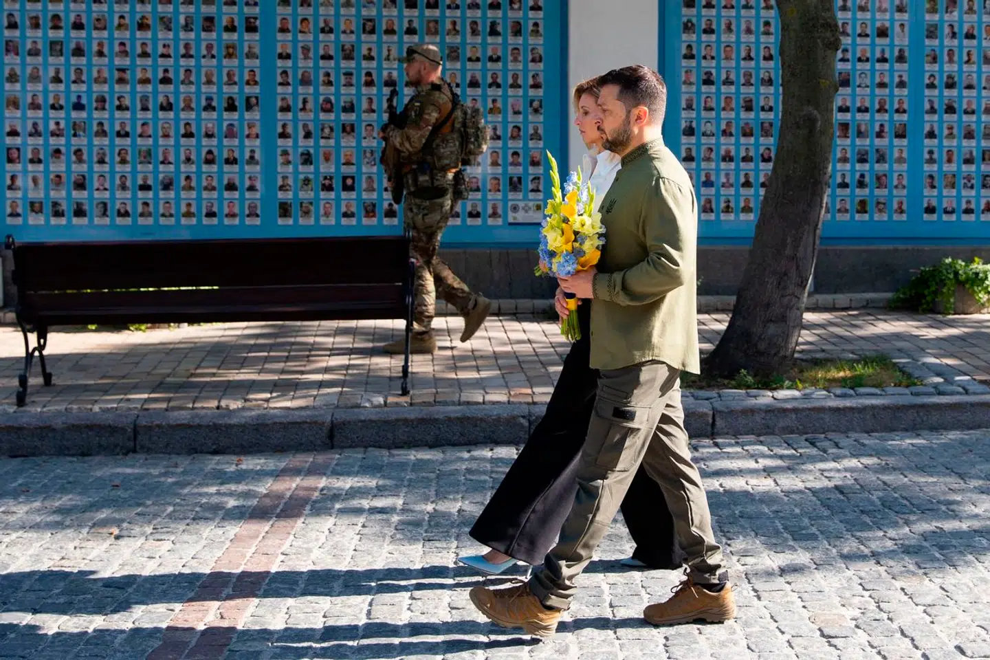 Den ukrainske præsident, Volodomyr Zelenskyj, minder ukrainerne om, at angreb i Rusland kan få betydning for opbakningen til Ukraine i resten af verden.
