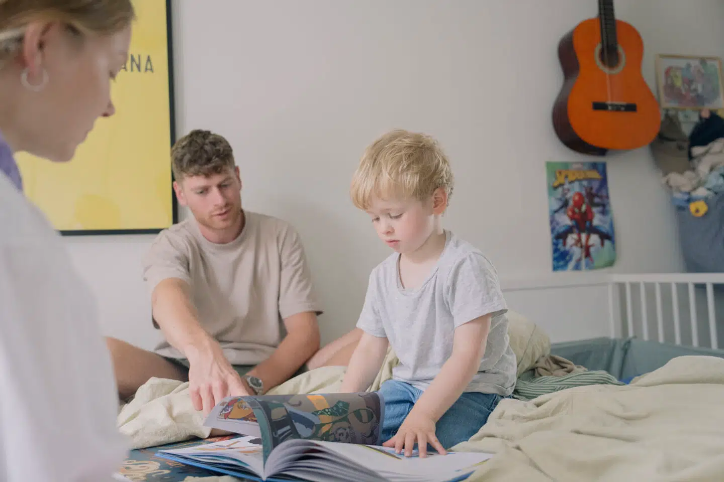 De 53 kvadratmeter på Amager, som Ida Agnete Kaptain deler med Abel og Thor, slår lige akkurat til for nu. Men manglen på plads i de københavnske lejligheder kan trække familien længere væk fra byen, end den ønsker at være.