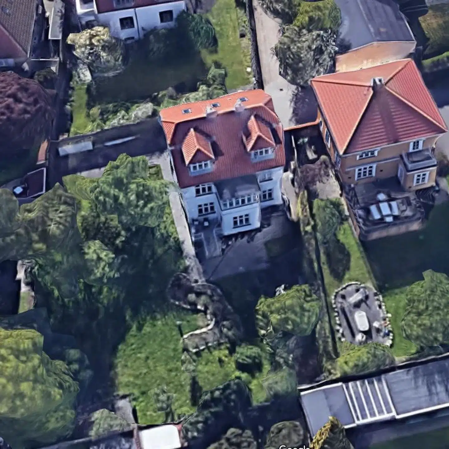 Villaen i Dragør som fremover skal huse Simon Kvamm, Stine Ellerbæk og deres to døtre.