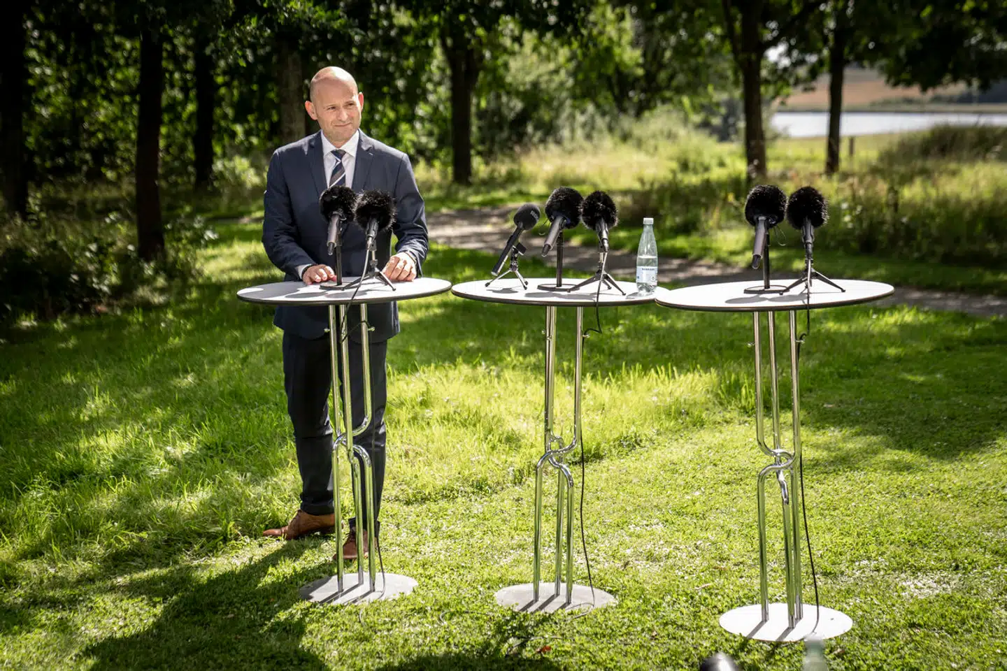 En række fremtrædende konservative har kritiseret Søren Pape – og den linje, han tegner for partiet.