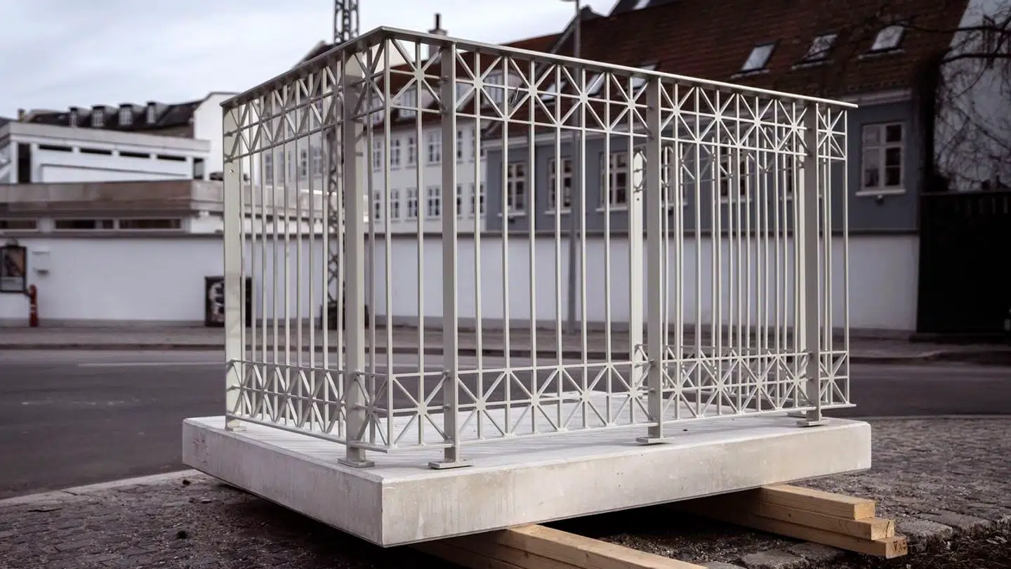 En af altanerne fra Rahbekshus, som skulle laves om.