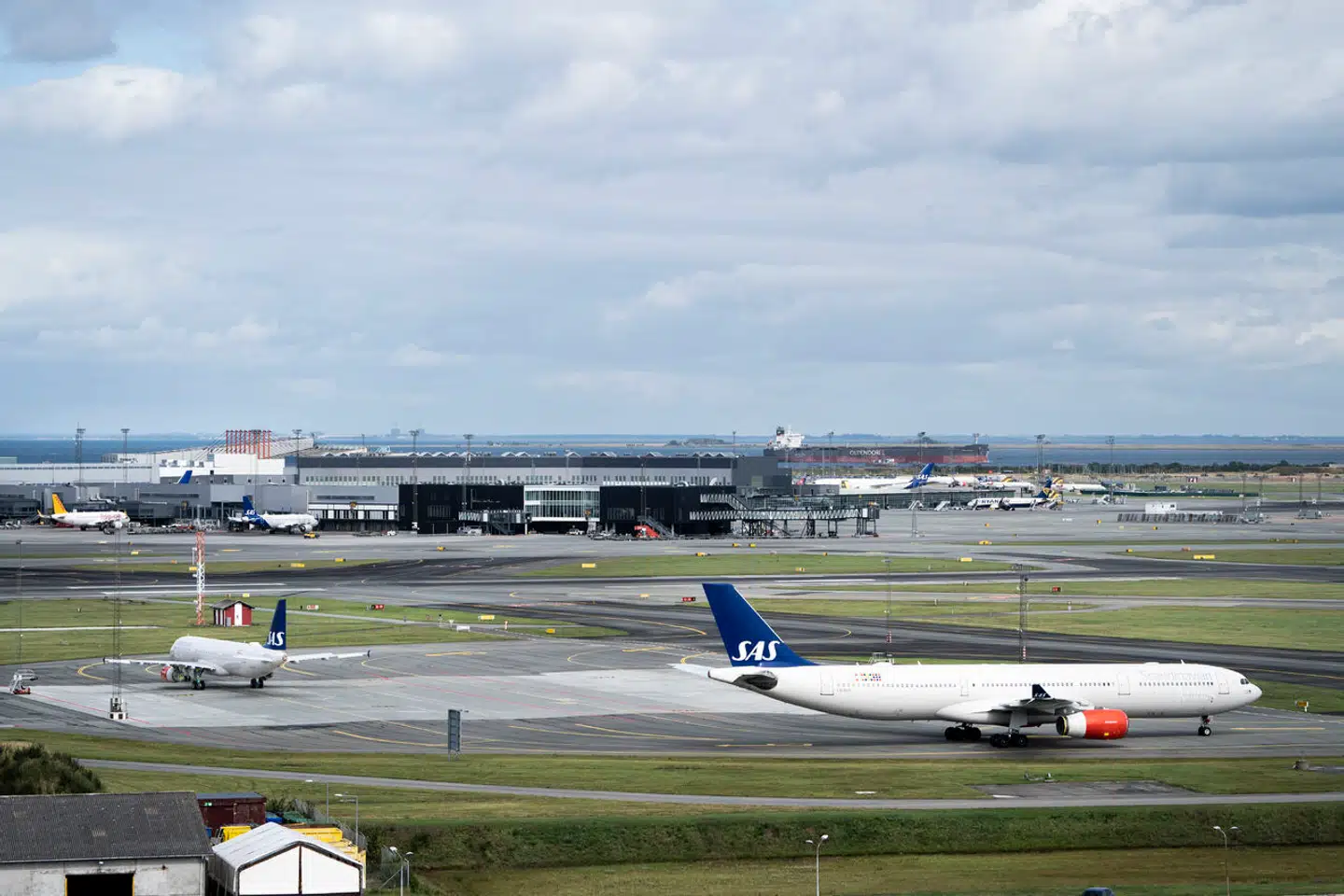 Københavns Lufthavn hæver til nytår deres takster med 28 procent, det kan betyde dyrere flybilletter.