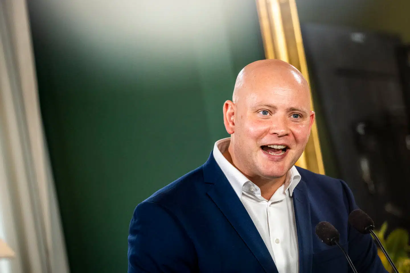 Med et milliardbeløb skal kulturlivet løftes. En stor del af pengene skal bruges til en forsøgsordning med kulturpas til udsatte unge, men hvem skal ellers have del i goderne?