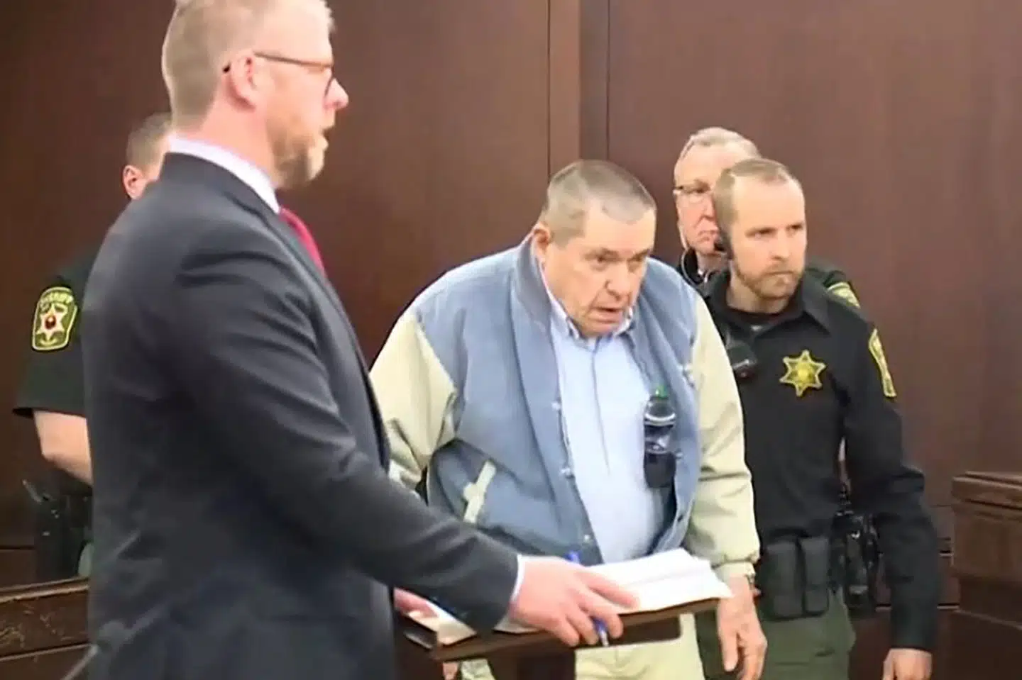 84-årige Andrew Lester er blevet tiltalt for overlagt overfald og en bevæbnet kriminel handling. Han nægter sig skyldig. (Arkivfoto). Pool/Reuters