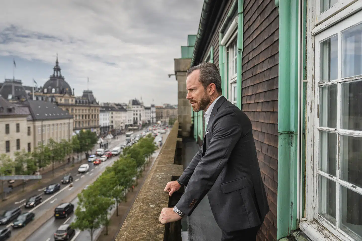 Jakob Ellemann-Jensen (V) er nok blevet økonomiminister. Men han er ikke sluppet helt fri af en møgsag fra tiden i Forsvarsministeriet.