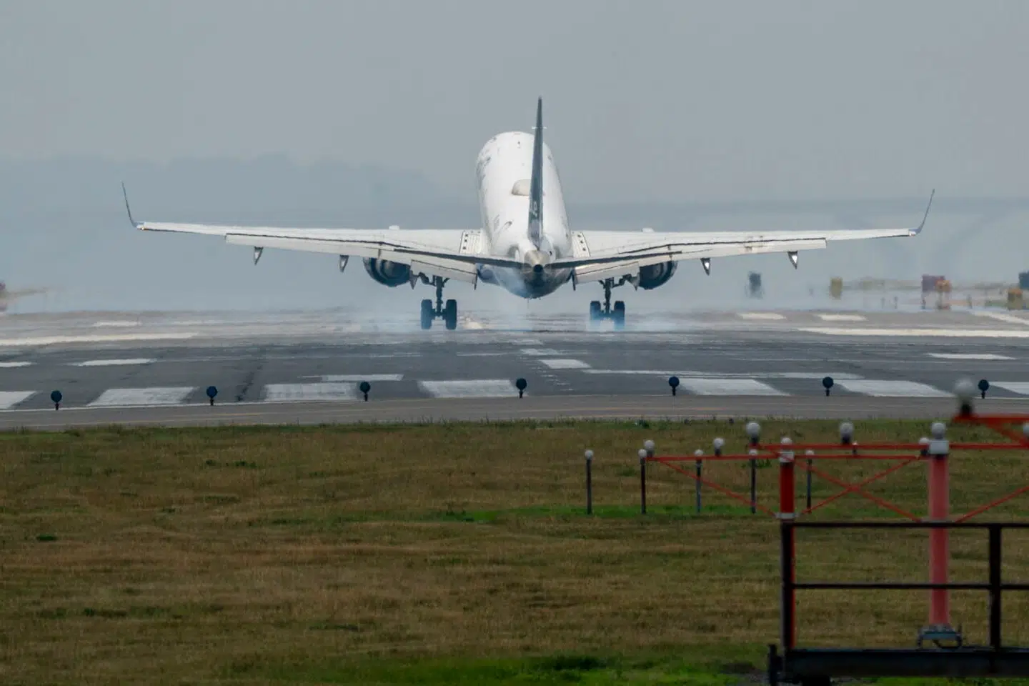 Med nye, supersoniske passagerfly vil man i fremtiden måske kunne flyve tværs over atlanten på bare 90 minutter. Arkivfoto.