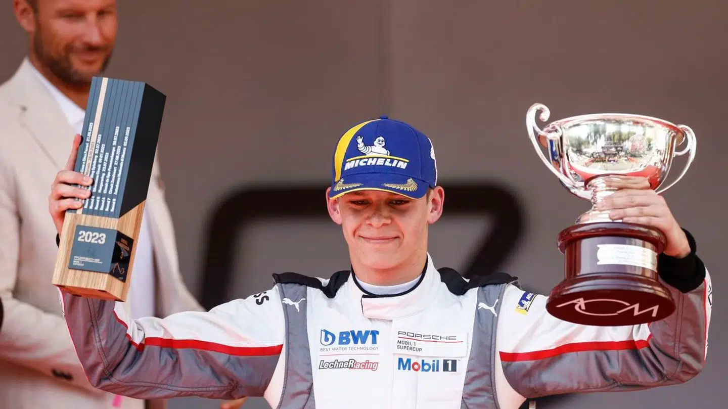 Bastian Buus er mester i Porsche Supercup efter vildt drama på Monza.