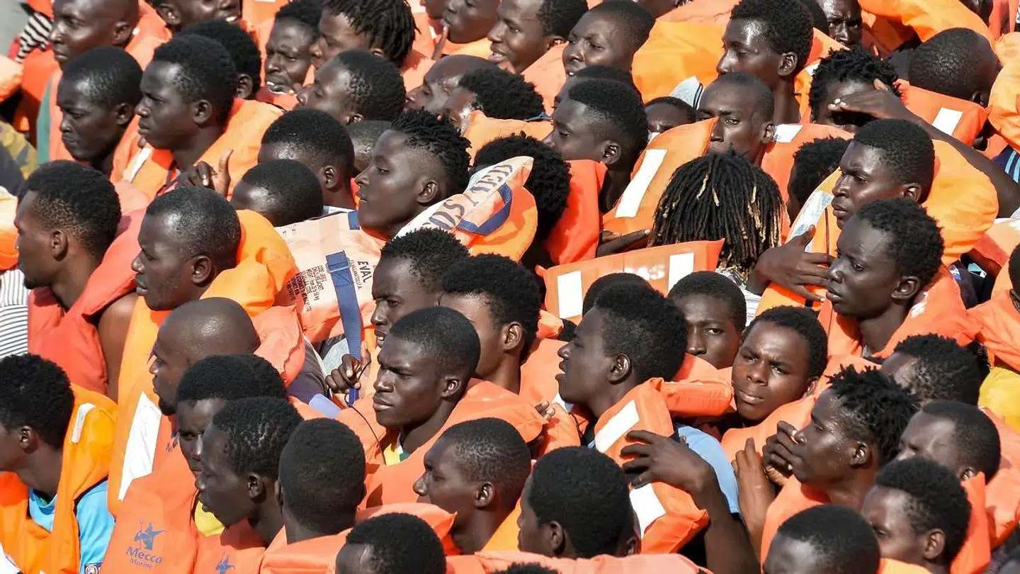 »Ansvarsfralæggelse for konsekvenserne af outsourcing af grænsebevogtning fører til forråelse og uvidenhed. Hvem kan sige, at de har præcis viden om de forhold, som flygtningene må lide under i de rædselsfulde interneringslejre i Libyen?« spørger Jens-Martin Eriksen.