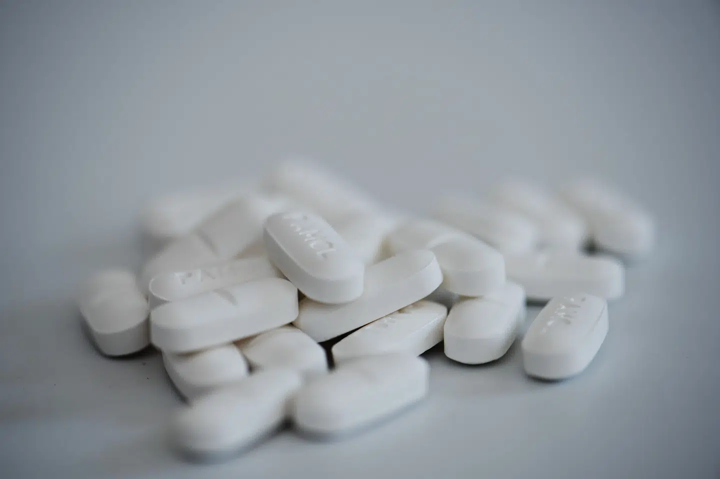 Nu kommer der loft over, hvor meget håndkøbsmedicin man dagligt kan købe på landets apoteker, når det gælder eksempelvis hovedpinepiller og køresygetabletter. (Arkivfoto).