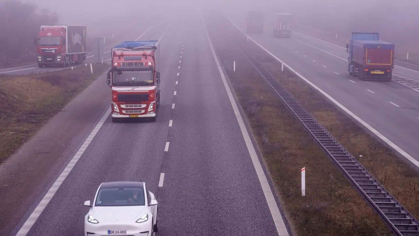 Tågen kan blive tæt med sigt under 100 meter