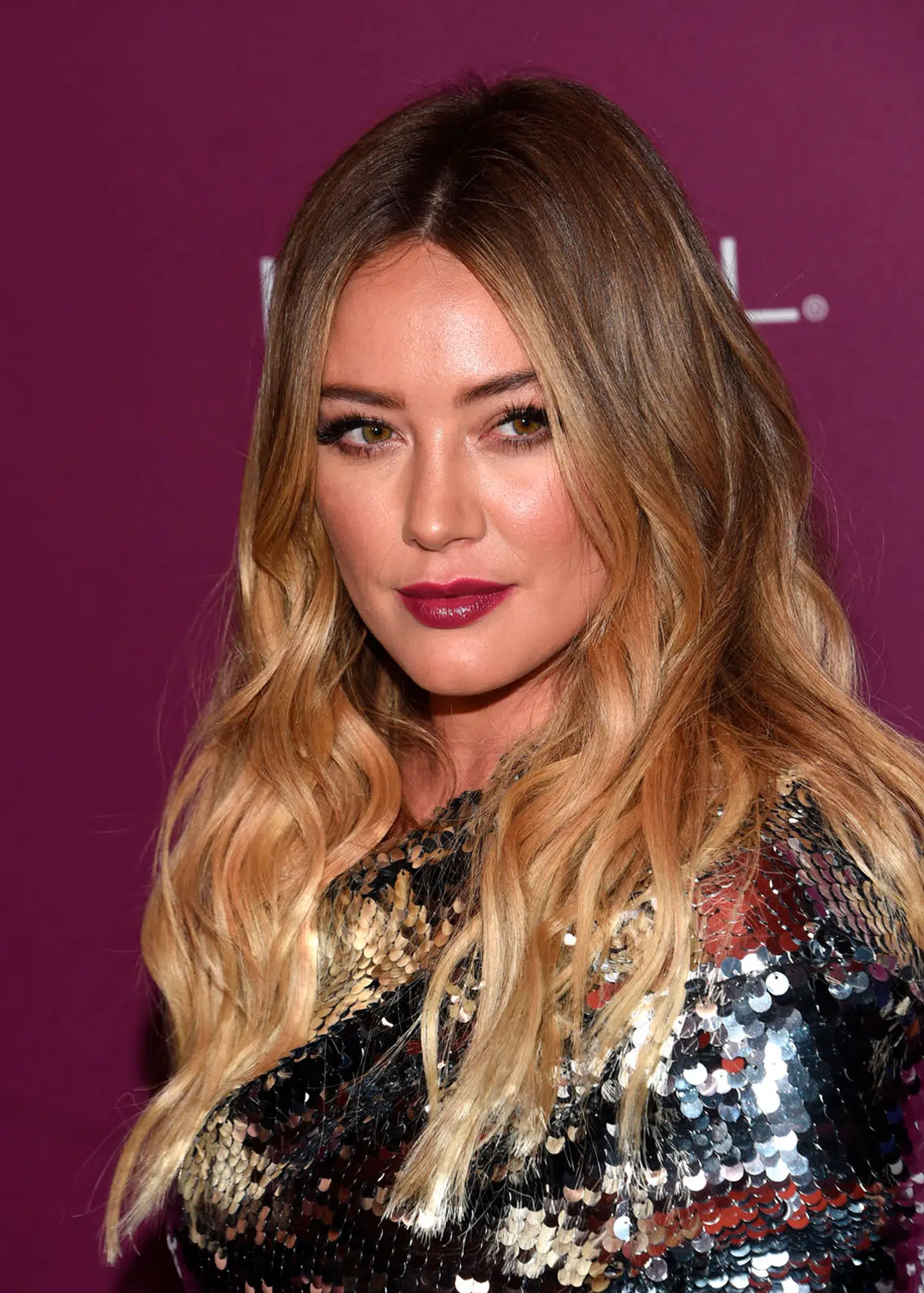 Hillary Duff attends the Entertainment Weekly 2017 pre-Emmy party at the Sunset Tower hotel in West Hollywood, on September 15, 2017. CHRIS DELMAS / AFP