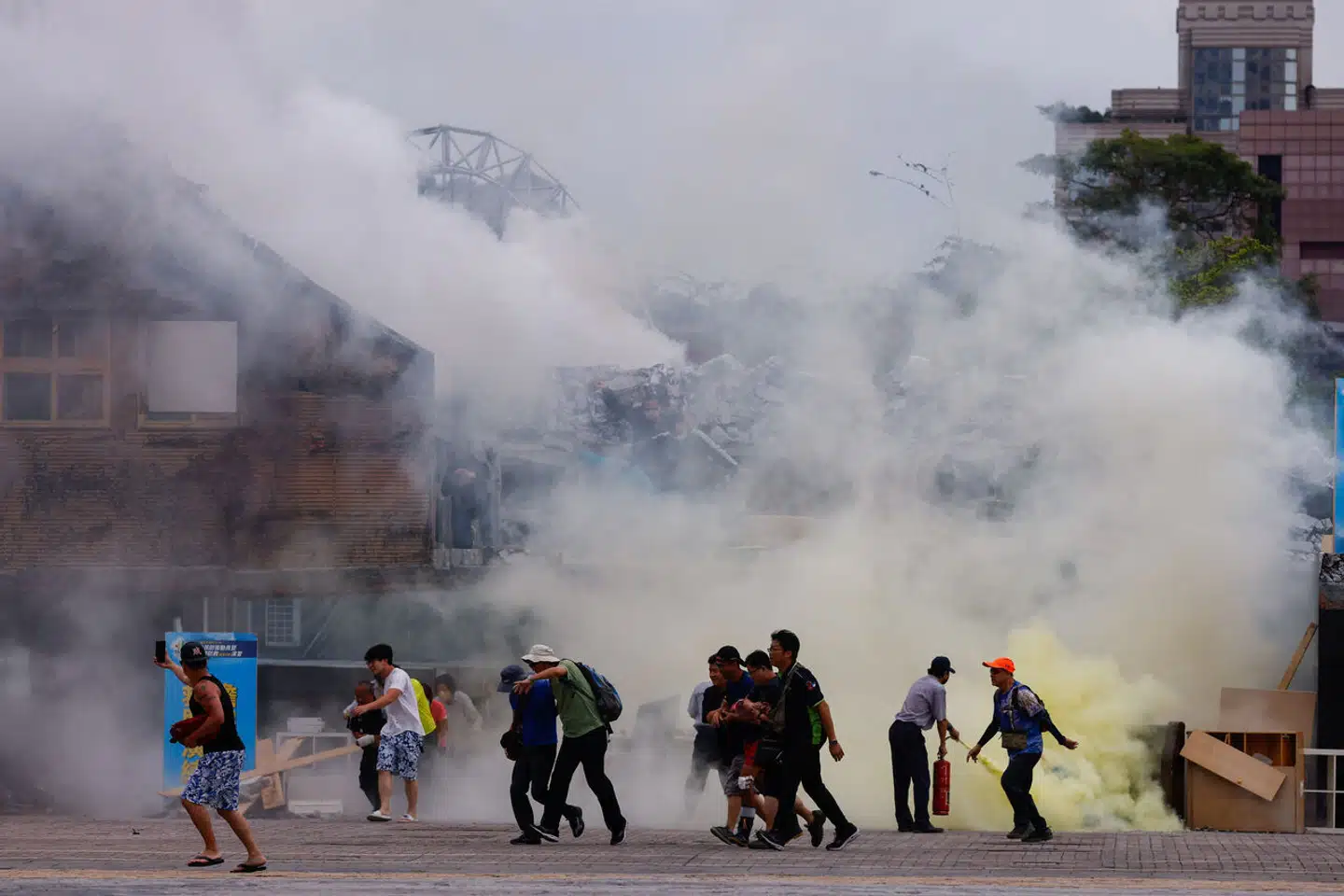 Taiwanerne forbereder sig på en kinesisk blokale og opfølgende invasion under den årlige øvelse Minan for civilforsvaret, der finder sted i denne måned. Herved rådhuset i Taipei, Taiwans hovedstad. Foto: Ann Wang, Scanpix.