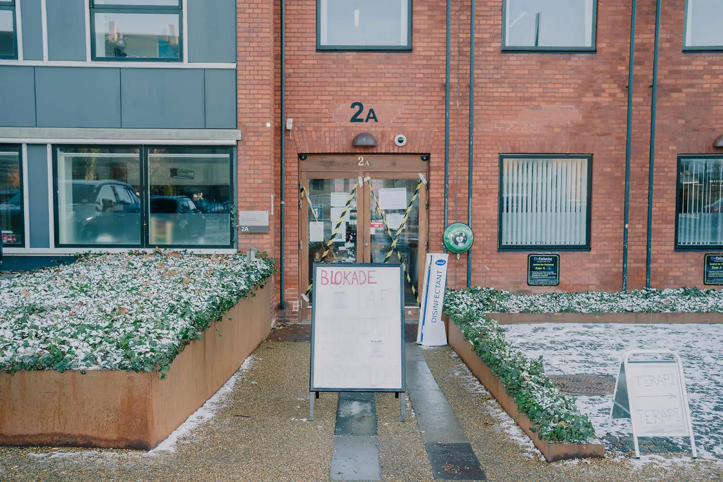 Hvis der er risiko for skævvridning på Institut for Psykologi, går den ikke i naturvidenskabelig retning – kun fem procent af specialerne i psykologi anvender kvantitativ metode. Foto: Rune Øe