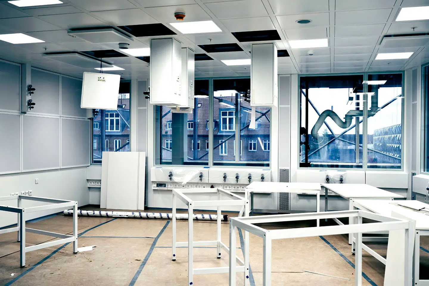 Foto fra Niels Bohr Bygningen i slutningen af 2021, da man troede, at huset kun ville koste omkring 4,3 millarder kroner. Foto: Philip Davali, Scanpix