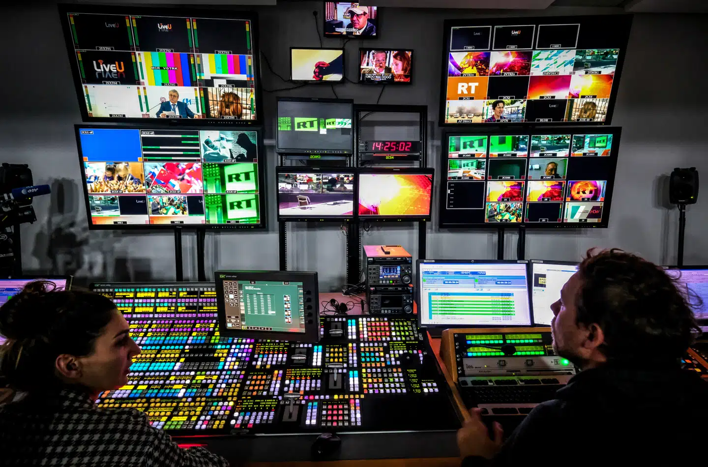 Billeder af russiske dommedagsvåben og apokalyptiske fantasier om atomkrig er blevet hverdagskost i russiske tv-kanaler, blandt andet RT i Moskva (tidligere Russia Today). Arkivfoto: Yuri Kadobnov, Scanpix