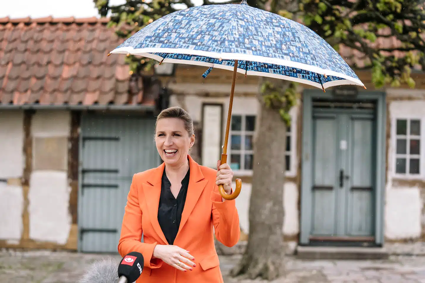 »En af de store manøvrer for Mette Frederiksen har været at vende sit partis image i udlændingepolitikken. Det ser ud til at have haft en vis succes, men det er, stadig et af regeringens svagere punkter.« skriver Hans Mortensen i sin analyse. Foto: Emil Helms, Scanpix