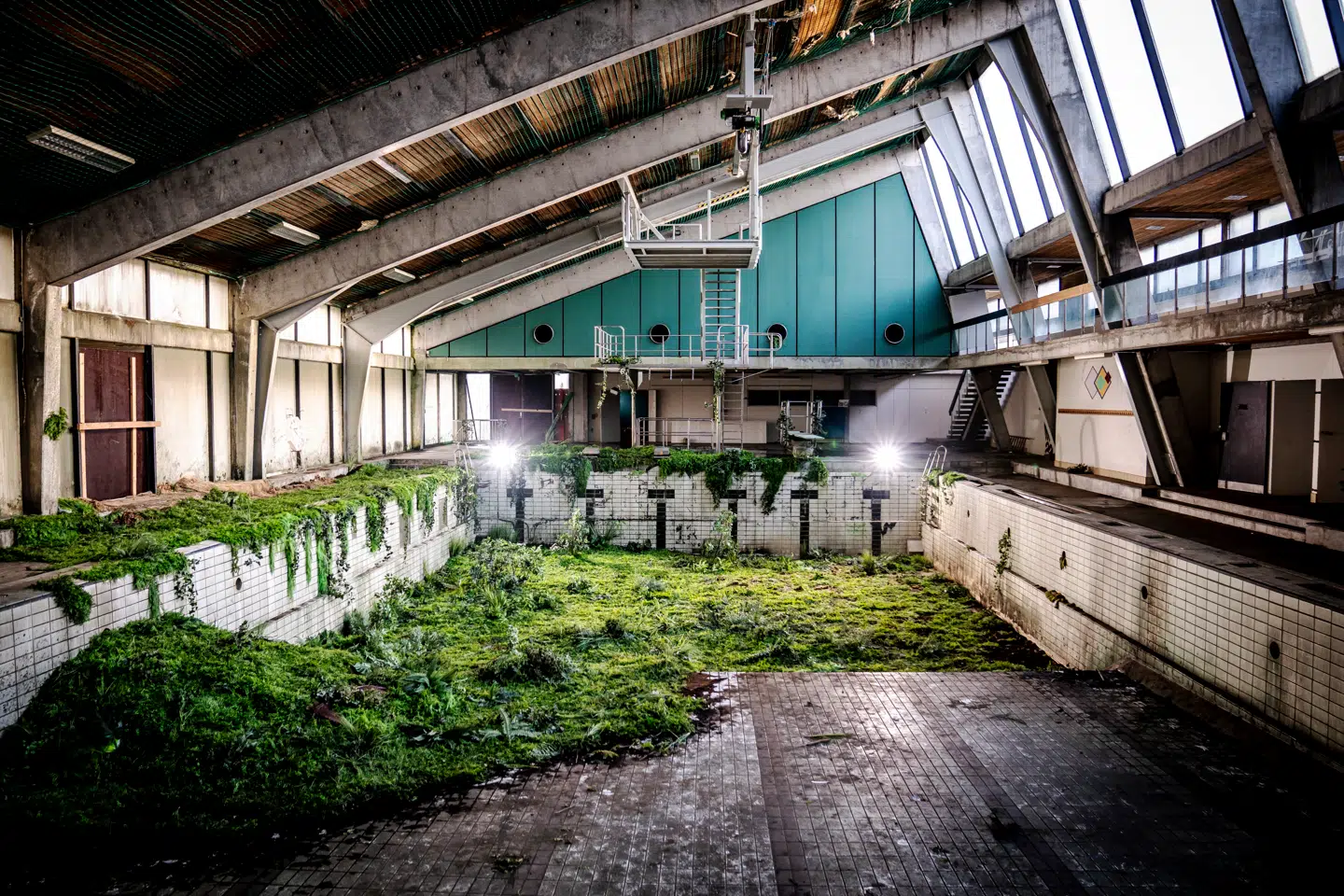 En forladt svømmehal i den tidligere militærlejr Auderød Lejren. Foto: Mads Claus Rasmussen, Scanpix