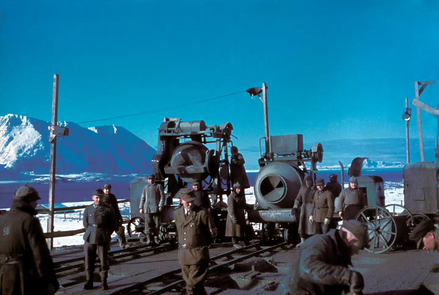 Sovjetiske krigsfanger i arbejde for OT. Foto: Romsdalsmuseet,