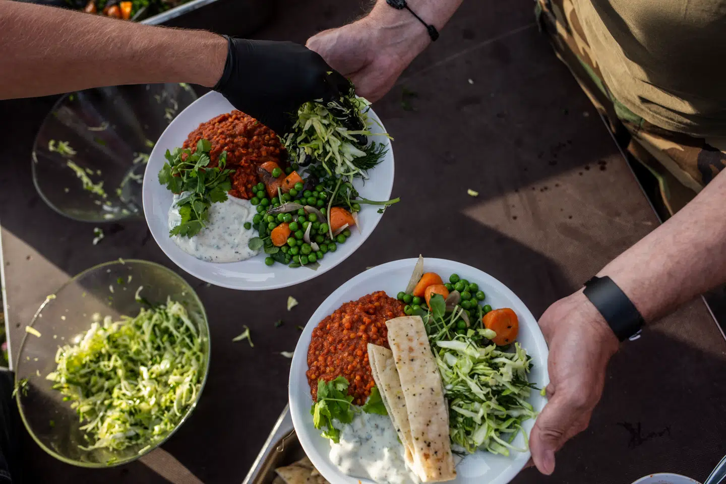 I mandelejren Mand21 mødes sjælesøgende mænd om et vegetarisk måltid. Foto: Frederik Tillitz.