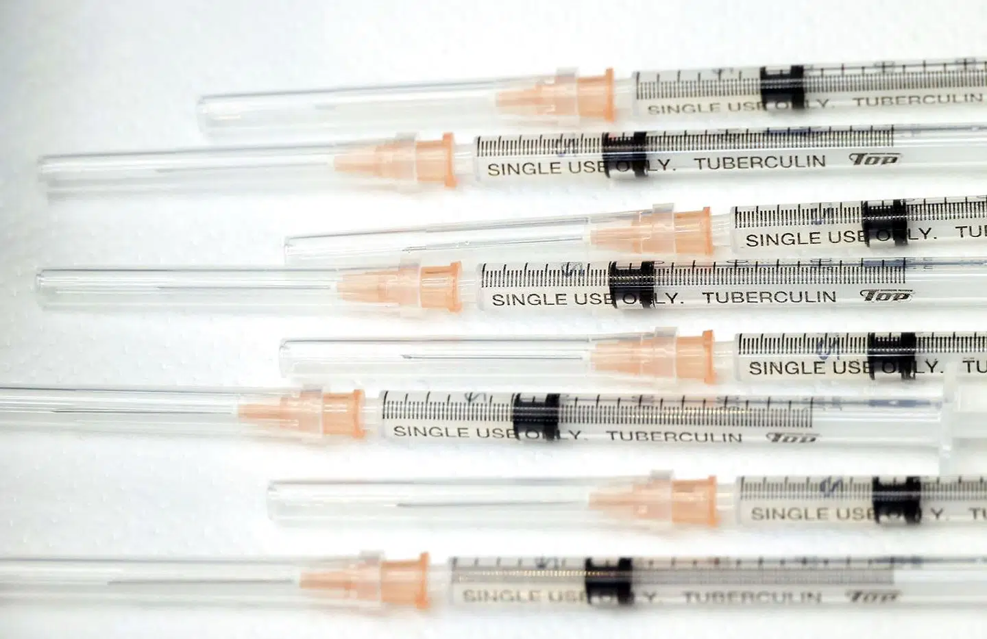 »Covid-19-pandemien er yderst alvorlig. Men hvis vi fokuserer ensidigt på smittetal uden at have øje for de mange skadelige konsekvenser af nedlukningen, ender vi let med at gøre mere skade end gavn«.Foto: Yoshikazy Tsuno, Scanpix