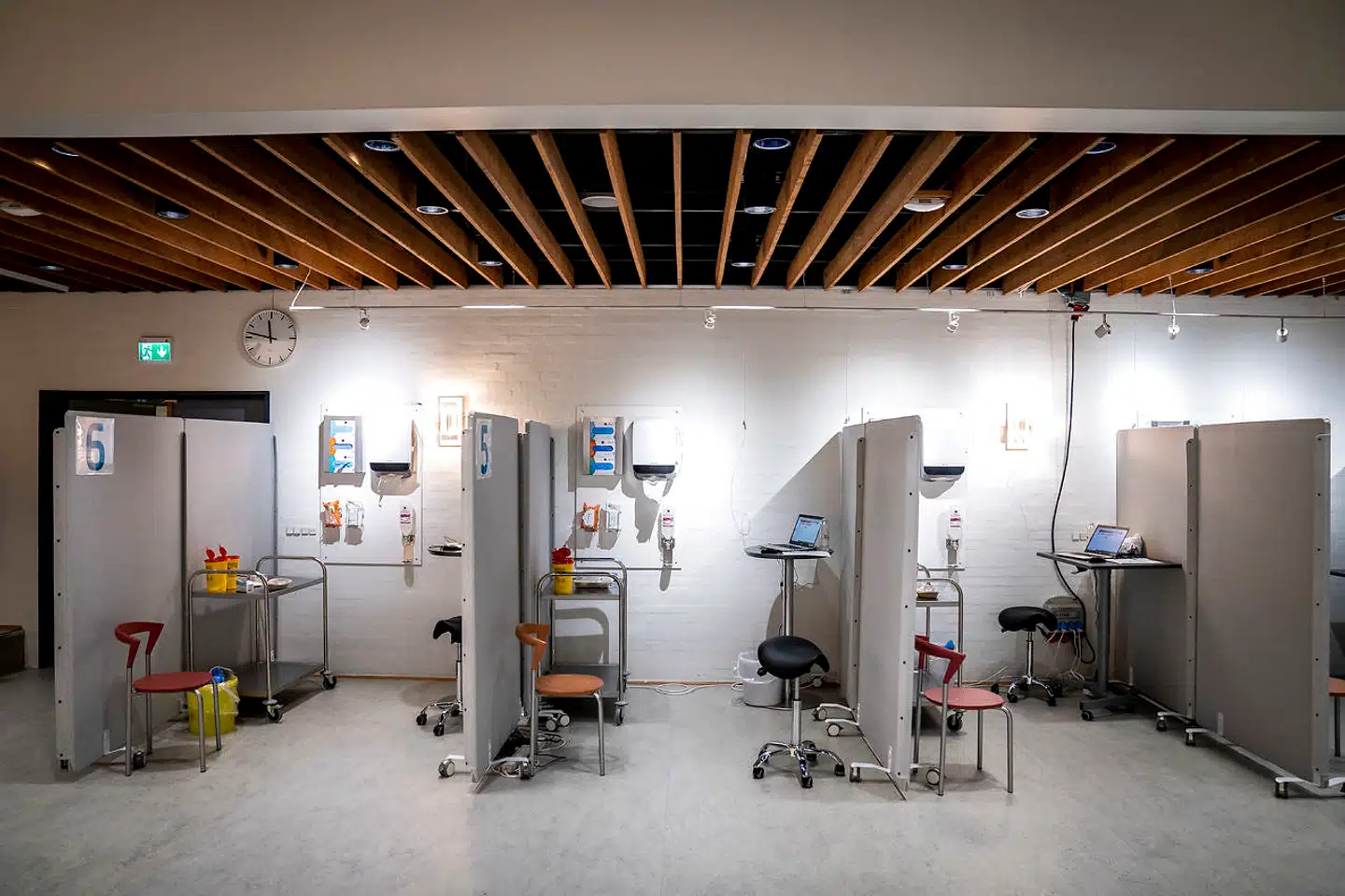 »Lone Franks pointe er, at fravalg af nedlukning samt genåbning presser ikkeakutte patienter ud af operationslejerne på danske sygehuse. Nedlukninger forebygger dette«. Foto: Mads Claus Rasmussen, Scanpix