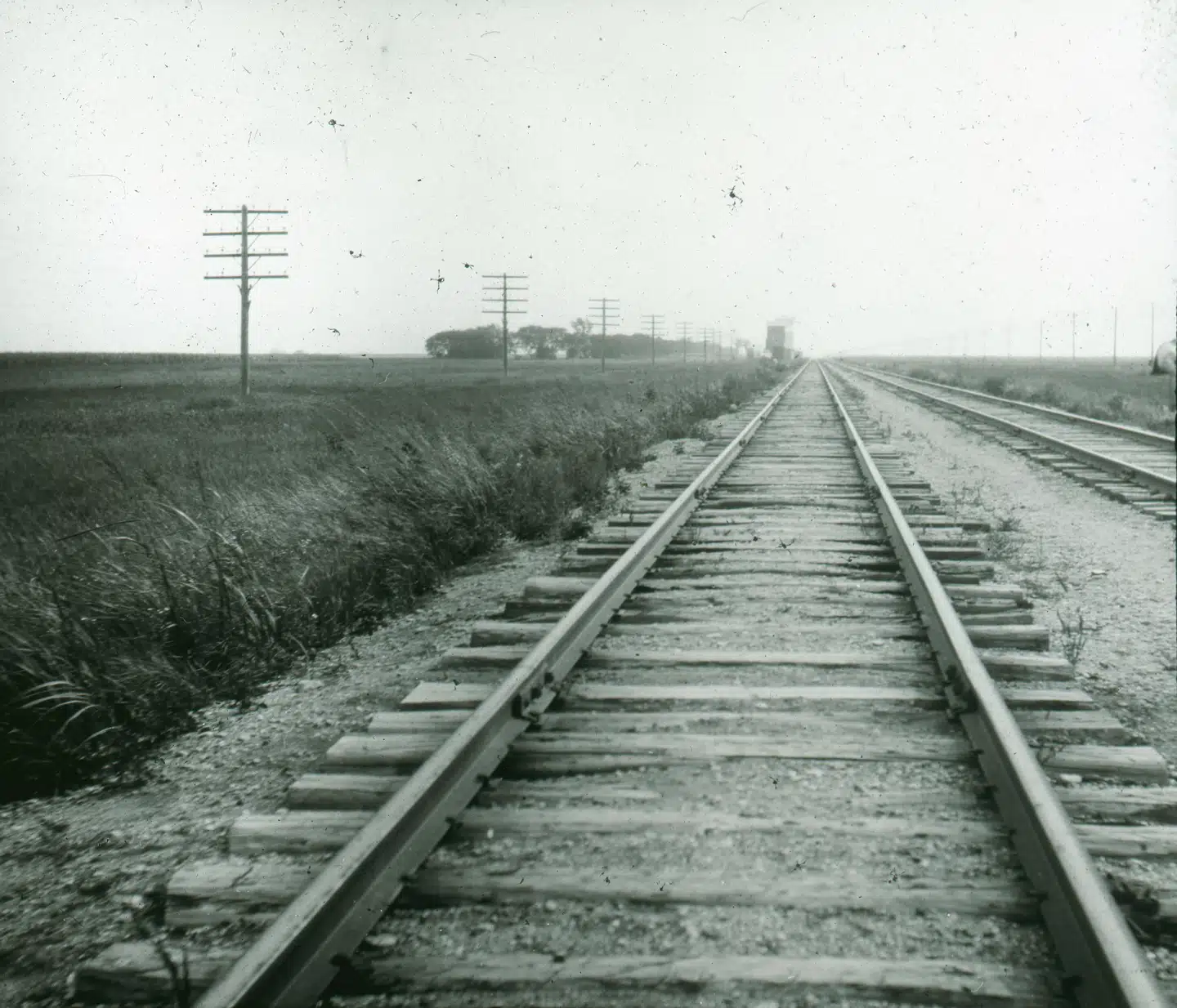 Ærkeamerikanske motiver var allerede i 1903 blevet introduceret til dansk litteratur med Johannes V. Jensens prosadigt Paa Memphis Station. Og Johannes V. Jensens succes lå tungt over Herman Bangs skrivelyst. Foto: Det Kongelige Danske Geografiske Selskab
