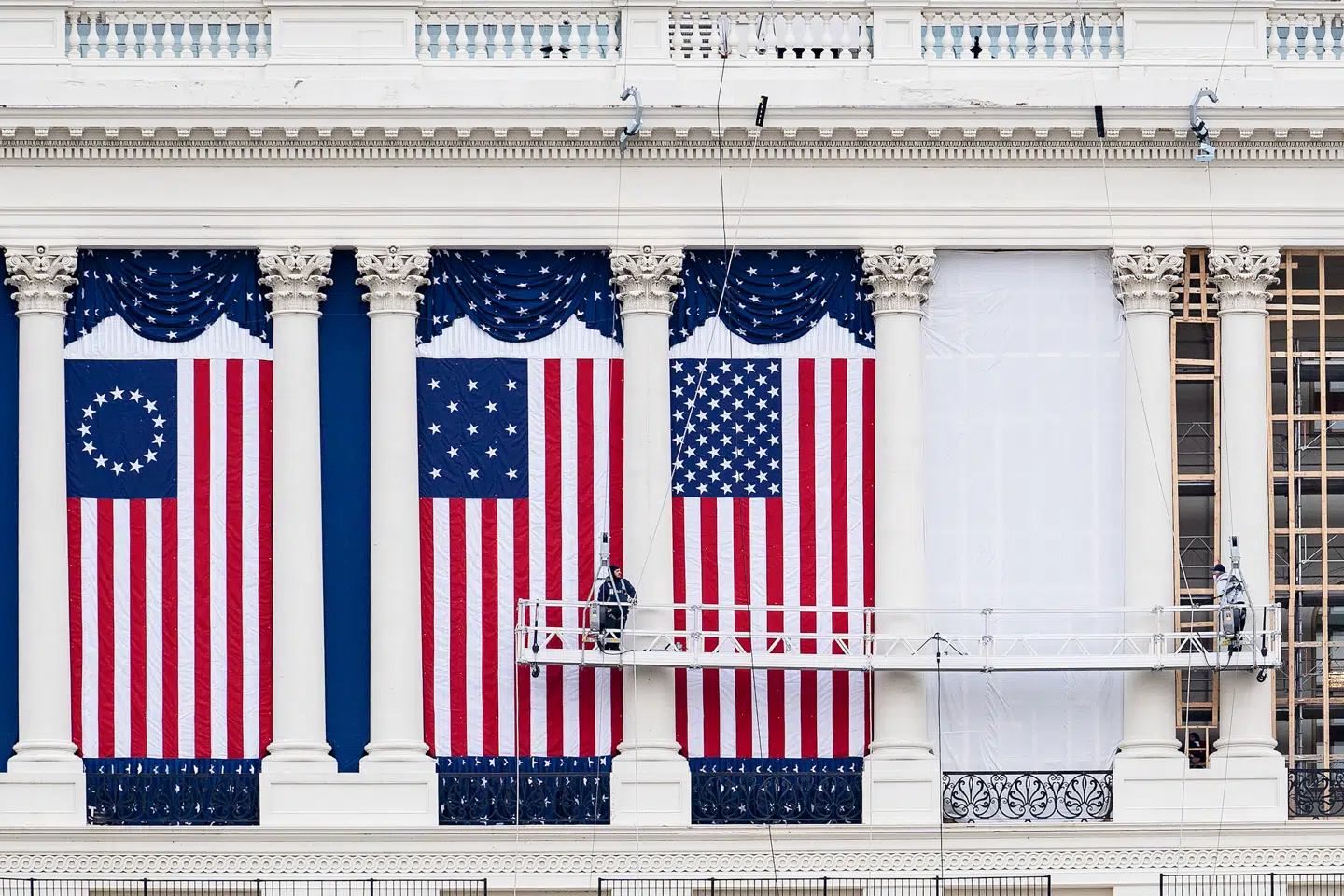 »Biden skal huske hvad hans eget parti og de store medier kortvarigt talte om, da Trump blev valgt: At mange af hans vælgere reagerede i protest: Mod ikke at blive hørt og mod manglende politisk repræsentation,« skriver Martin Krasnik i denne uges leder. Foto: Liu Jie, Scanpix