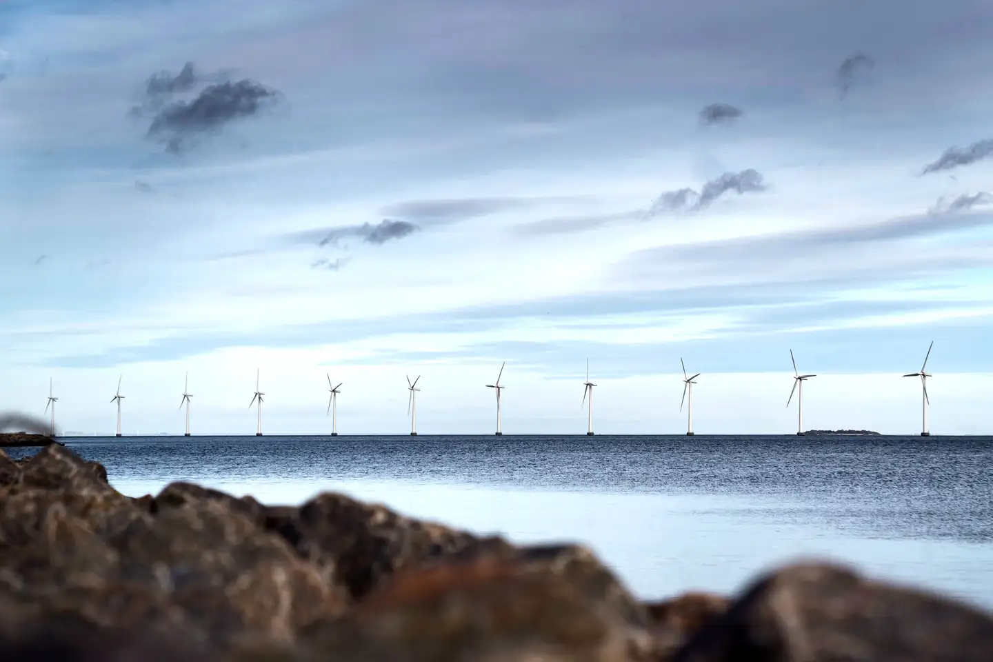 Med Power to X kan man omdanne overskydende strøm fra vindmøller til bæredygtigt brændsel.
Foto: Thomas Lekfeldt, Scanpix