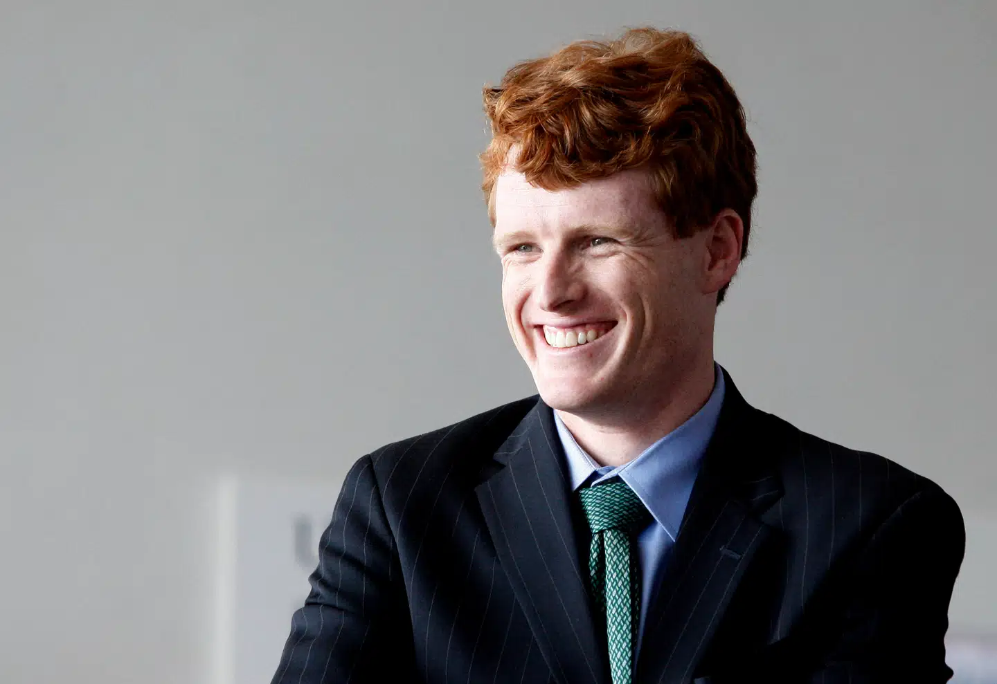 Sidste politiske Kennedy i dynastiet, Joseph Kennedy III. Man må tælle på knapper, når det gælder om at afveje fordele og ulemper ved at være i amerikansk politik og hedde Kennedy. Foto: REUTERS/Jessica Rinaldi