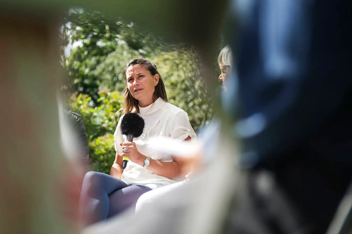 Carolina Magdalene Maier er gået i kamp mod perfekthedskulturen. Men er der måske gået inflation i uperfektheden? Foto: Ólafur Steinar Gestsson/Scanpix