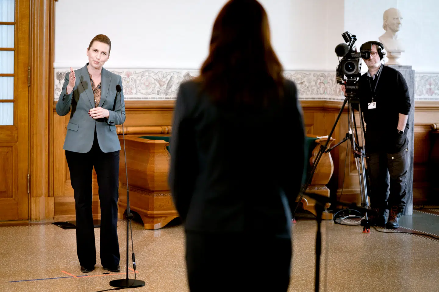 Statsminister Mette Frederiksen har fremmanet borgerlige stemmer som Asger Aamund og Mads Brüggers frygt for diktaturet. Foto: Liselotte Sabroe, Scanpix