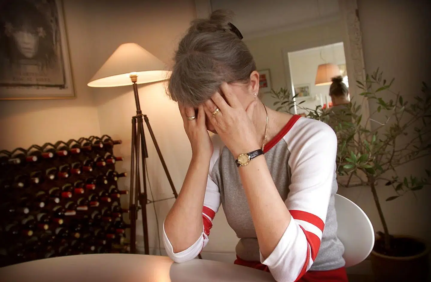 Lidt flere kvinder end mænd får det psykisk dårligere af coronakrisen. Modelfoto: Jørgen Jessen / Ritzau Scanpix