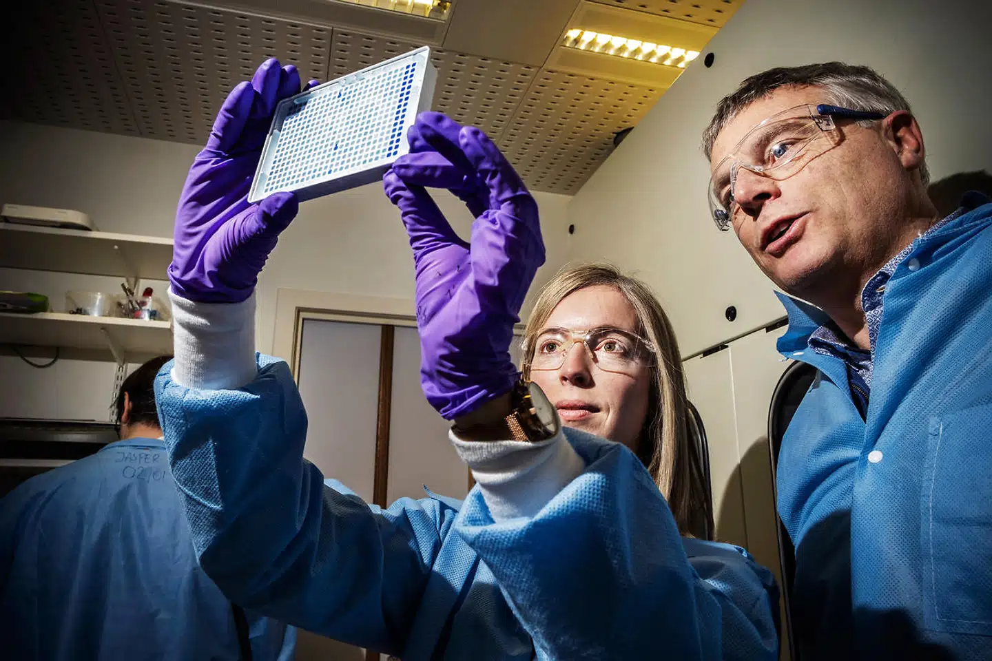 Rega Institute i Belgien er et af de mange laboratorier, som leder efter kuren eller vaccinen mod corona. Foto: Dieter Telemans / Panos Pictures / Ritzau Scanpix