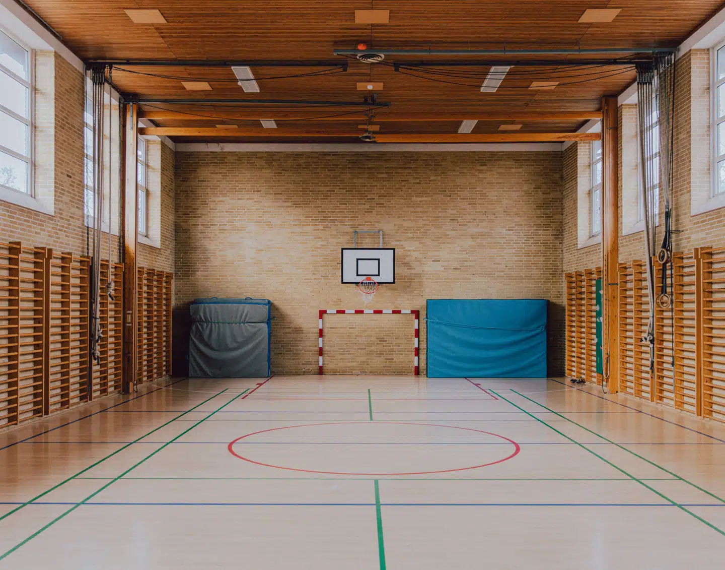 Tvis Skoles gymnastiksal. Foto: Kasper Løftgaard