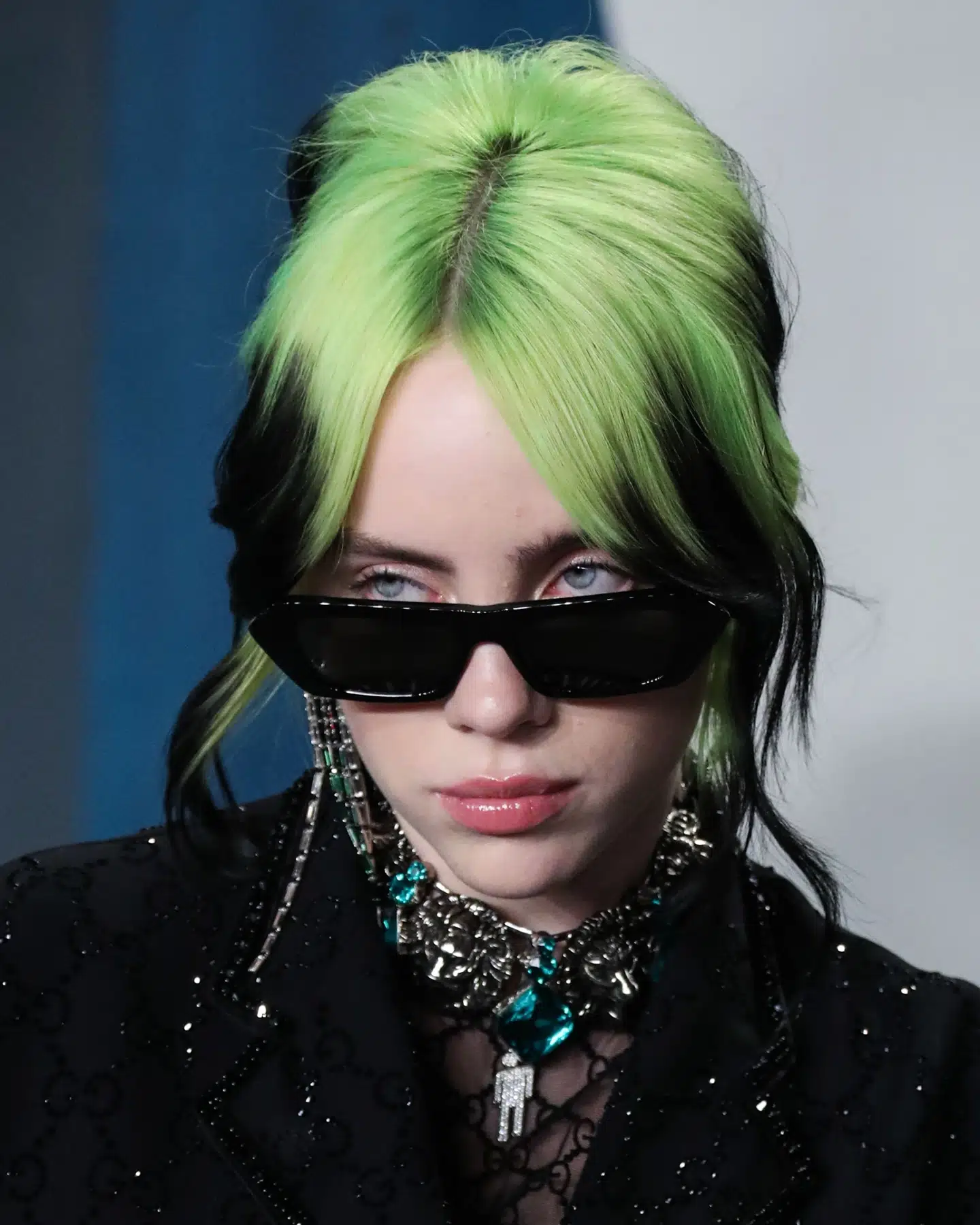 Sin generations tvære stemme. Den 18-årige Billie Eilish står bag temasangen til den nye James Bond-film No Time to Die. Det er et lykkeligt valg for begge parter. Foto: Image Press/ Backgrid