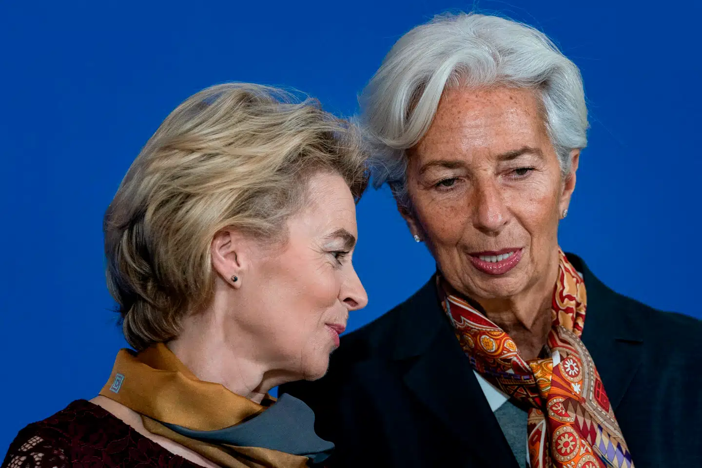 Ursula von der Leyen (t.v.), EU-kommissionsformand, har fremlagt EUs Green Deal, der skal gøre kontinentet klimaneutralt i 2050. Christine Lagarde, ny chef for Den Europæiske Centralbank, bakker den op med billig kapital. Foto: Kenzo Triboulliard/AFP/Ritzau Scanpix