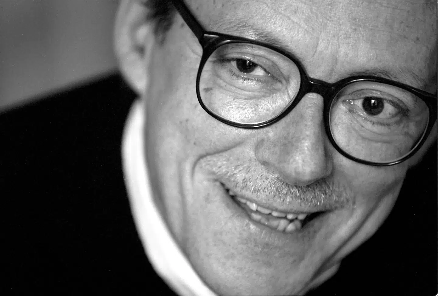 »Selv de døde var gladere i gamle dage,« skrev Ulrik Høy i 1994. Han døde torsdag den 2. januar 2020, 74 år gammel. Foto: Bjarke Ørsted/Ritzau Scanpix